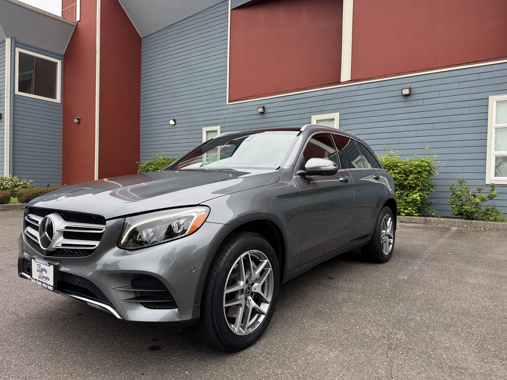 2017 Mercedes-Benz GLC-Class Image 4