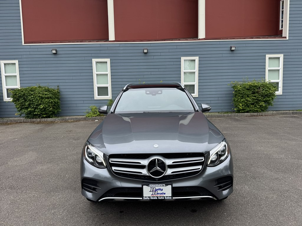2017 Mercedes-Benz GLC-Class Image 8