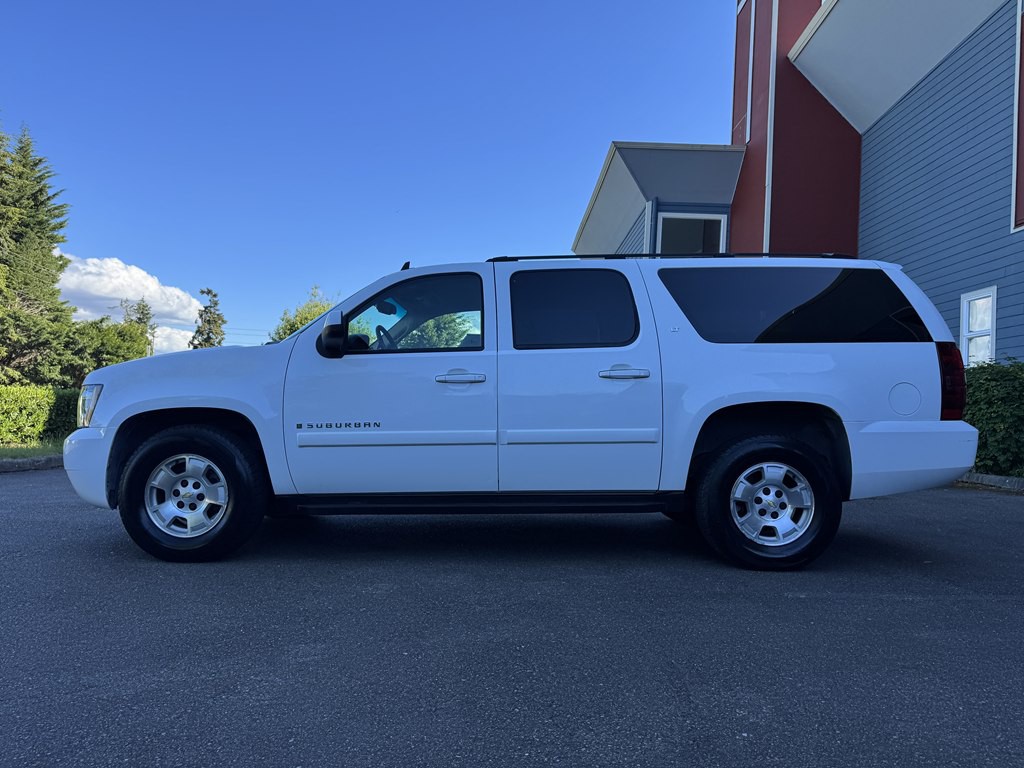 2007 Chevrolet Suburban Image 5