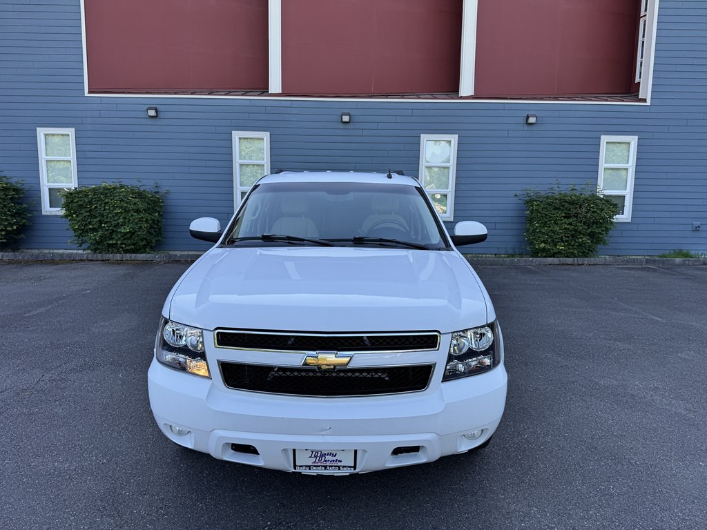 2007 Chevrolet Suburban Image 9