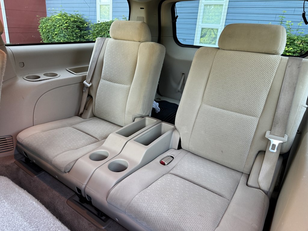 2007 Chevrolet Suburban Image 15