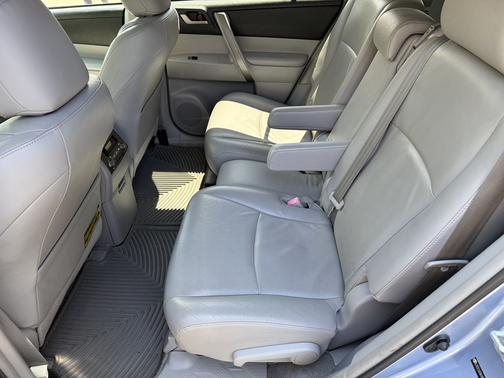 2008 Toyota Highlander Image 17