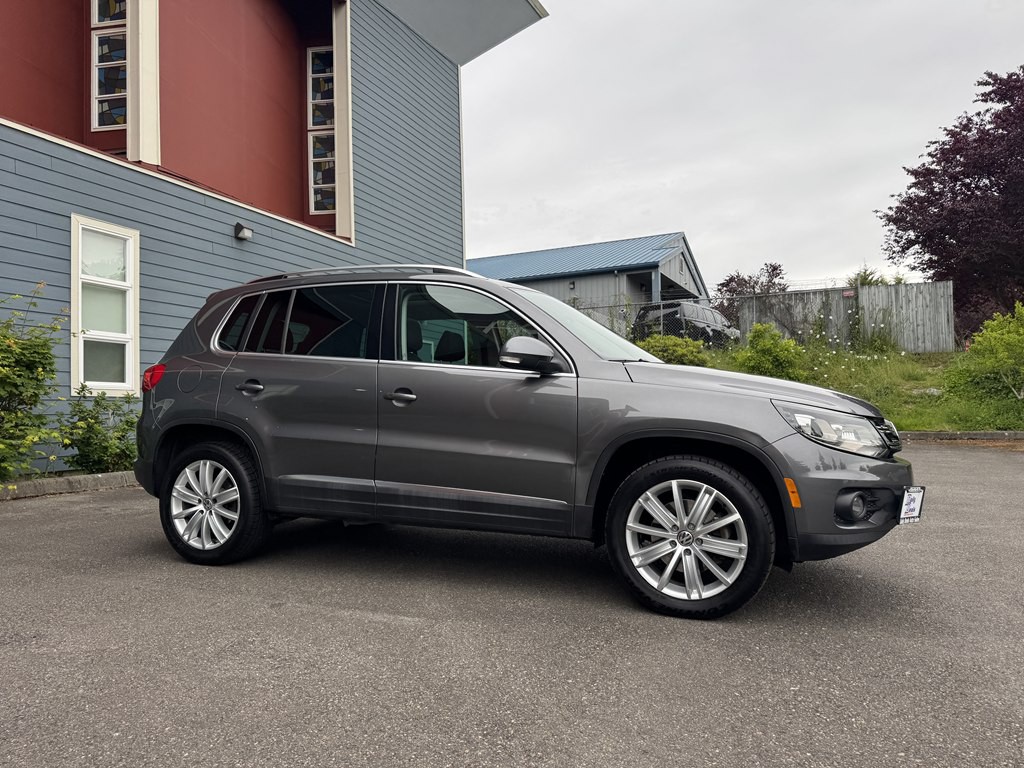 2016 Volkswagen Tiguan Image 2