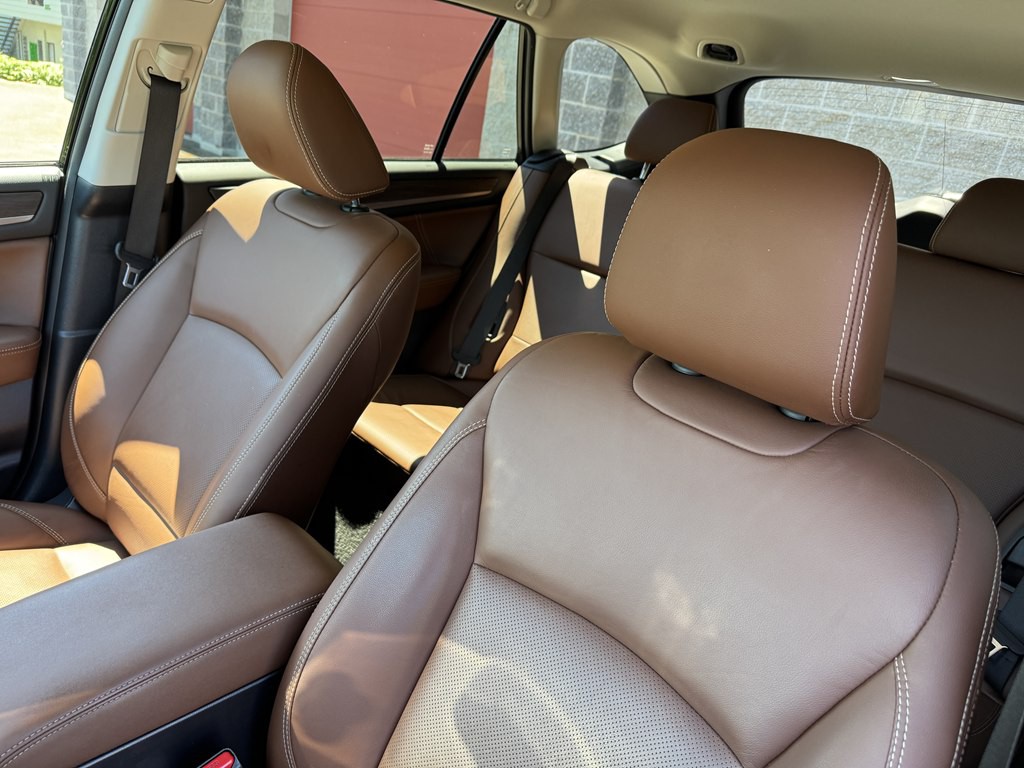 2019 Subaru Outback Image 16