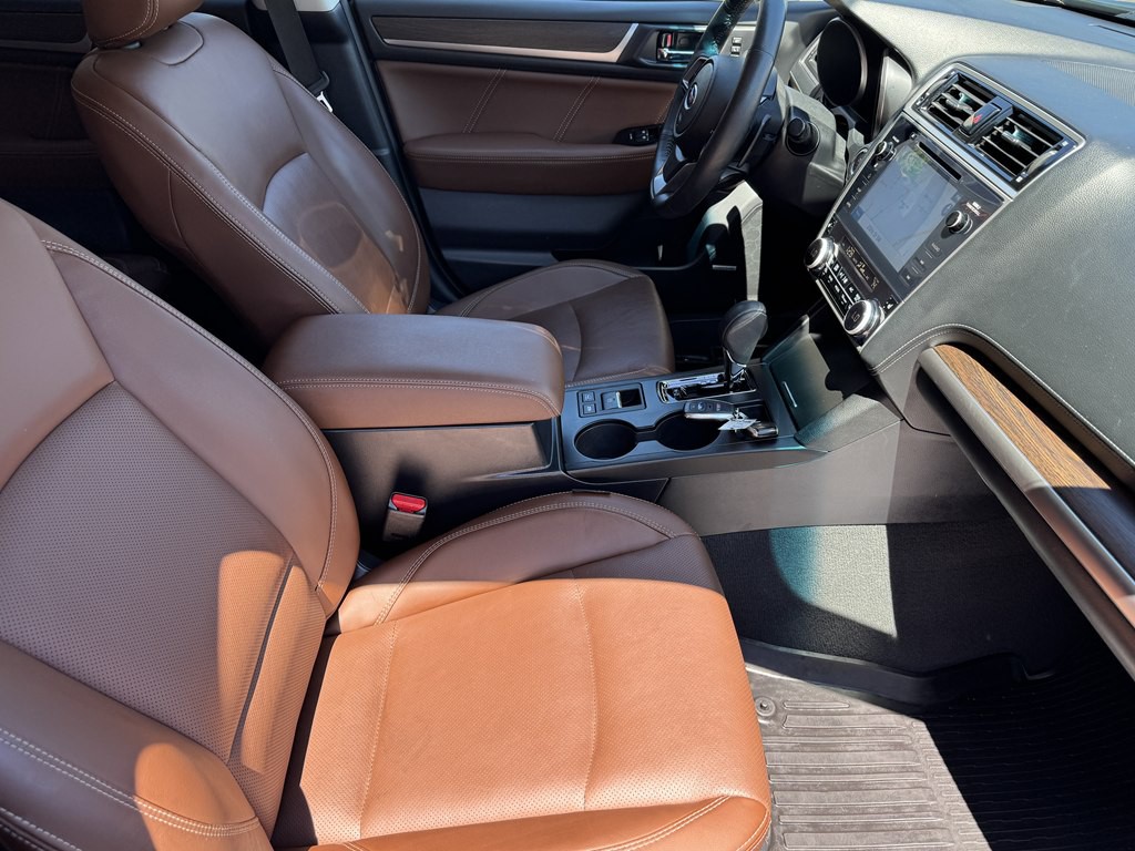 2019 Subaru Outback Image 17