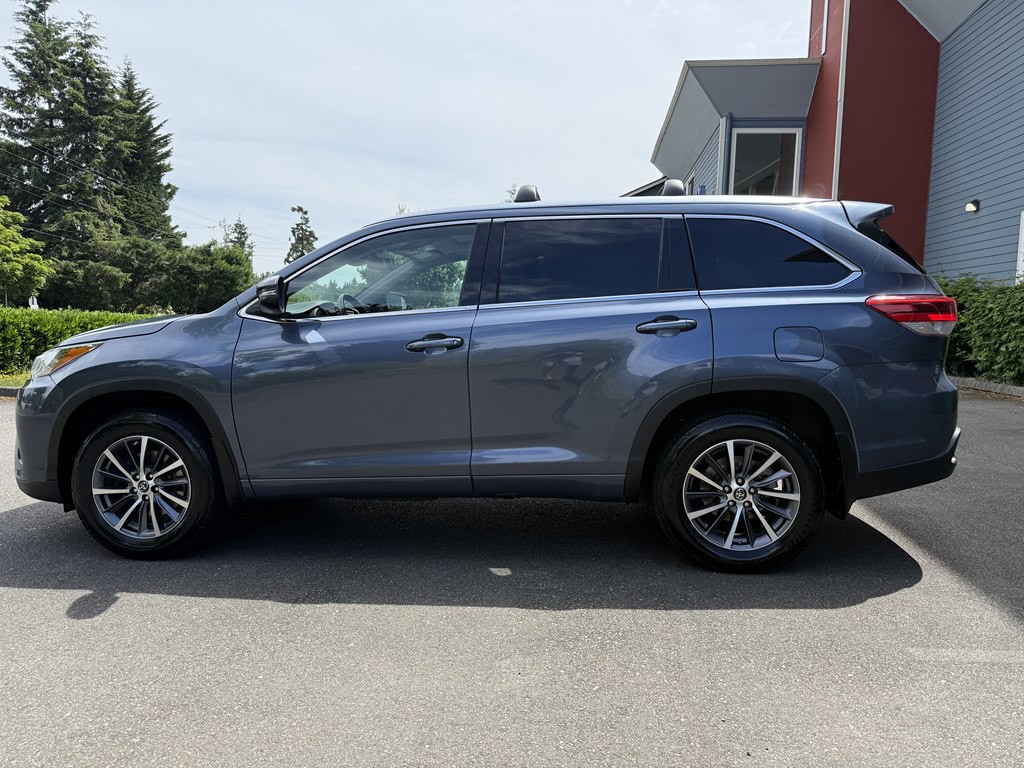 2018 Toyota Highlander Image 9