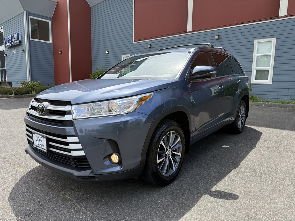 2018 Toyota Highlander Image 10