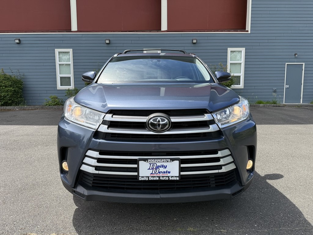 2018 Toyota Highlander Image 11