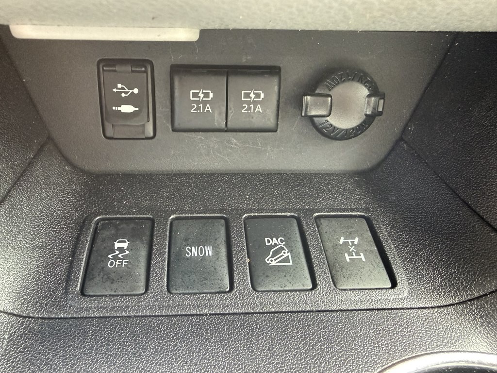 2018 Toyota Highlander Image 22