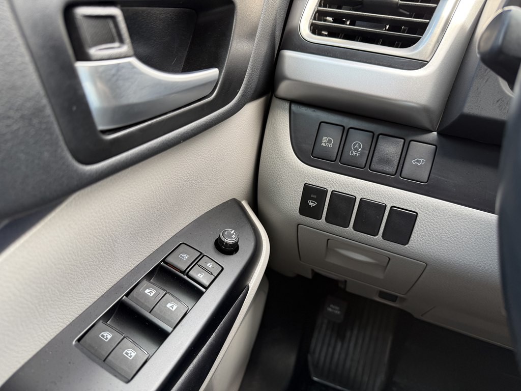 2018 Toyota Highlander Image 25