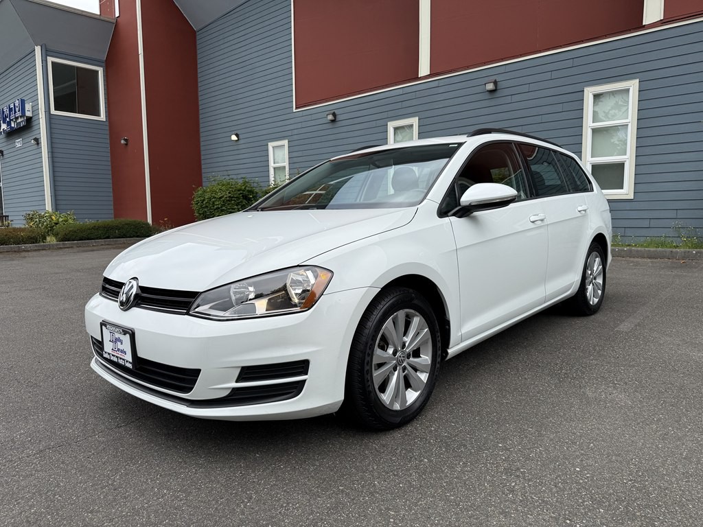 2017 Volkswagen Golf Image 11