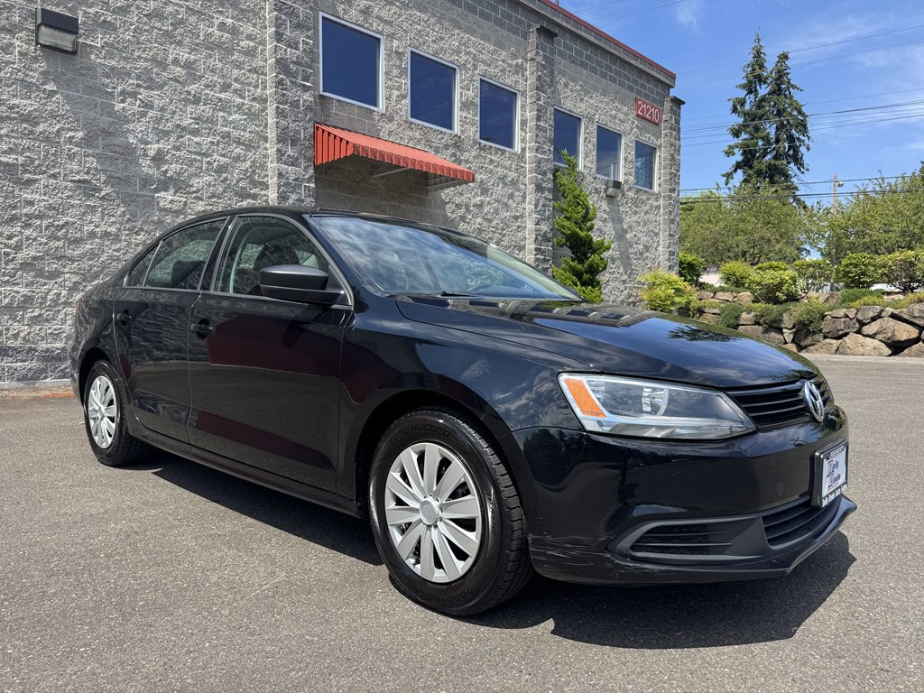 2011 Volkswagen Jetta Image 3