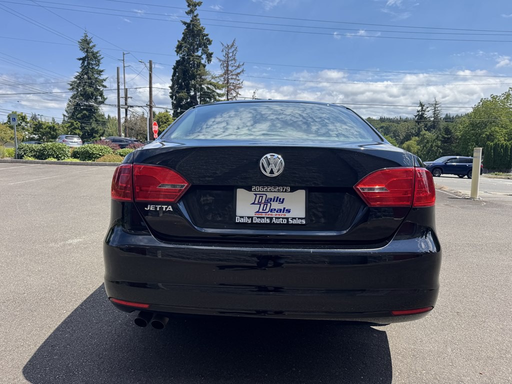 2011 Volkswagen Jetta Image 7