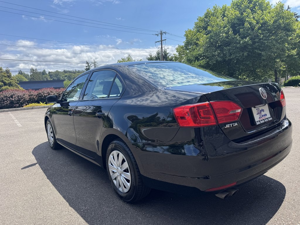 2011 Volkswagen Jetta Image 8