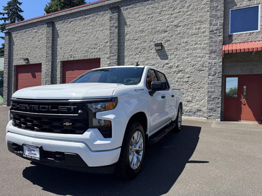 2025 Chevrolet Silverado 1500 Image 4