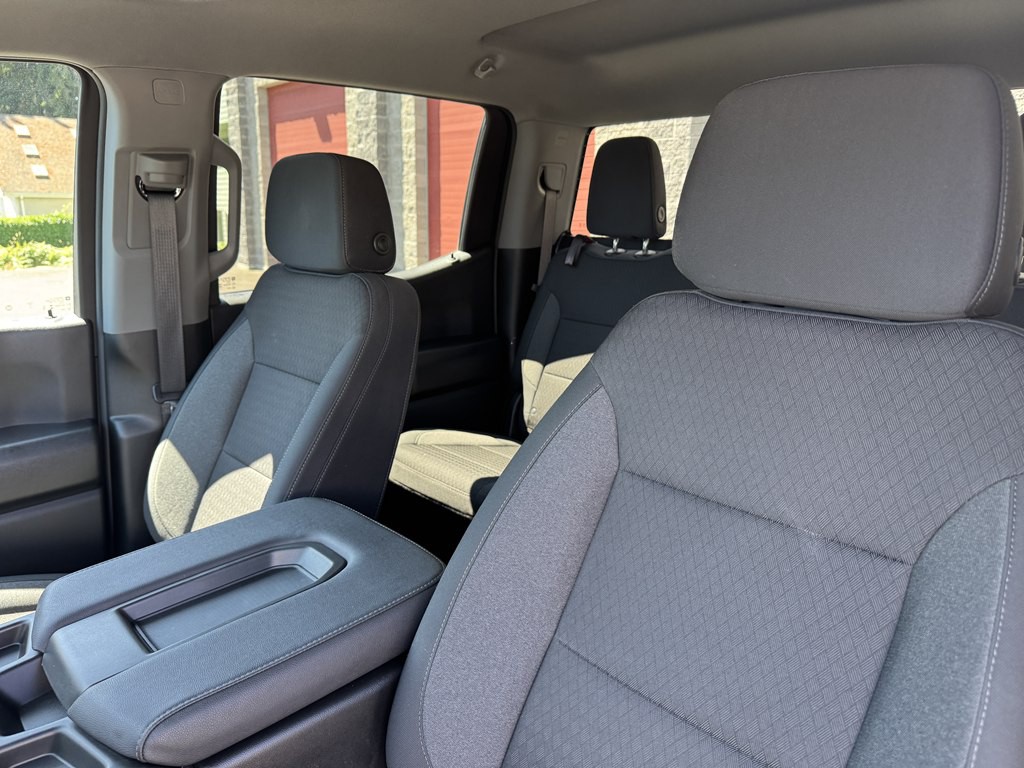 2025 Chevrolet Silverado 1500 Image 15