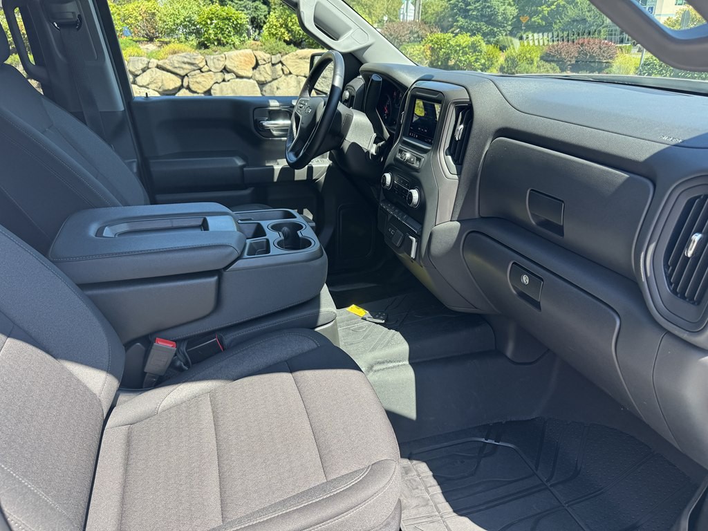 2025 Chevrolet Silverado 1500 Image 16