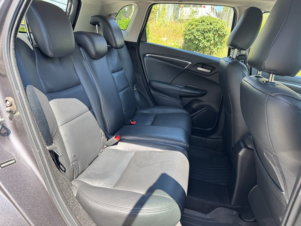 2015 Honda Fit Image 18
