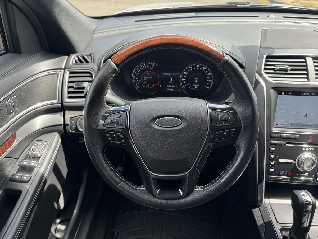 2017 Ford Explorer Image 24