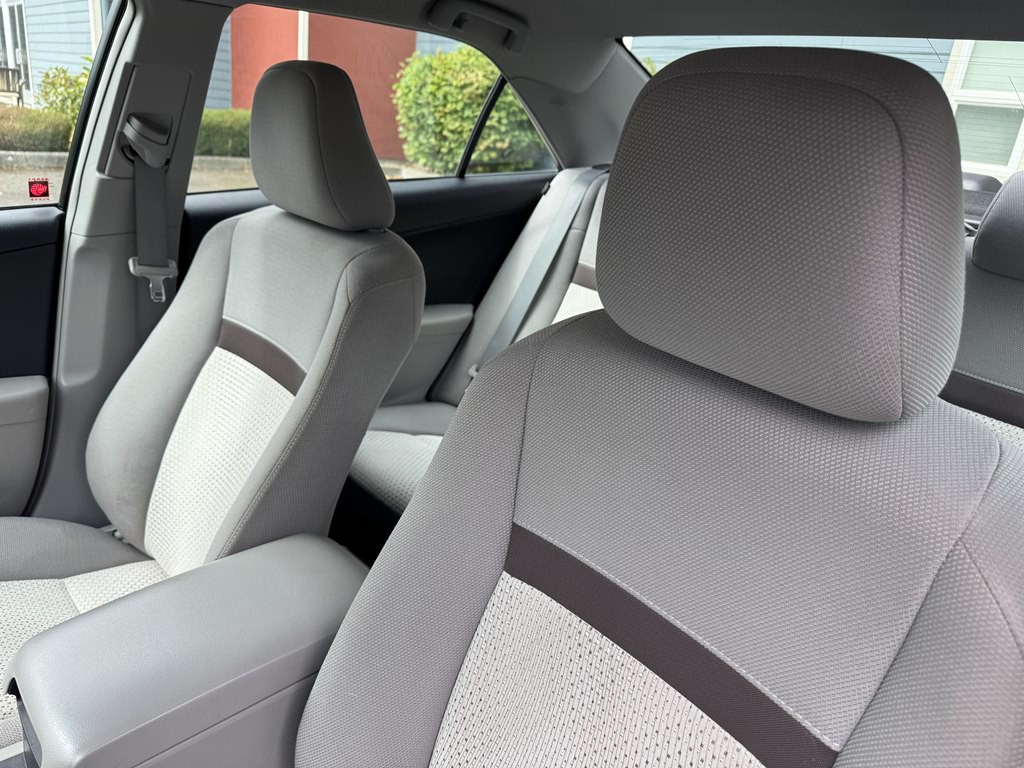 2013 Toyota Camry Image 15