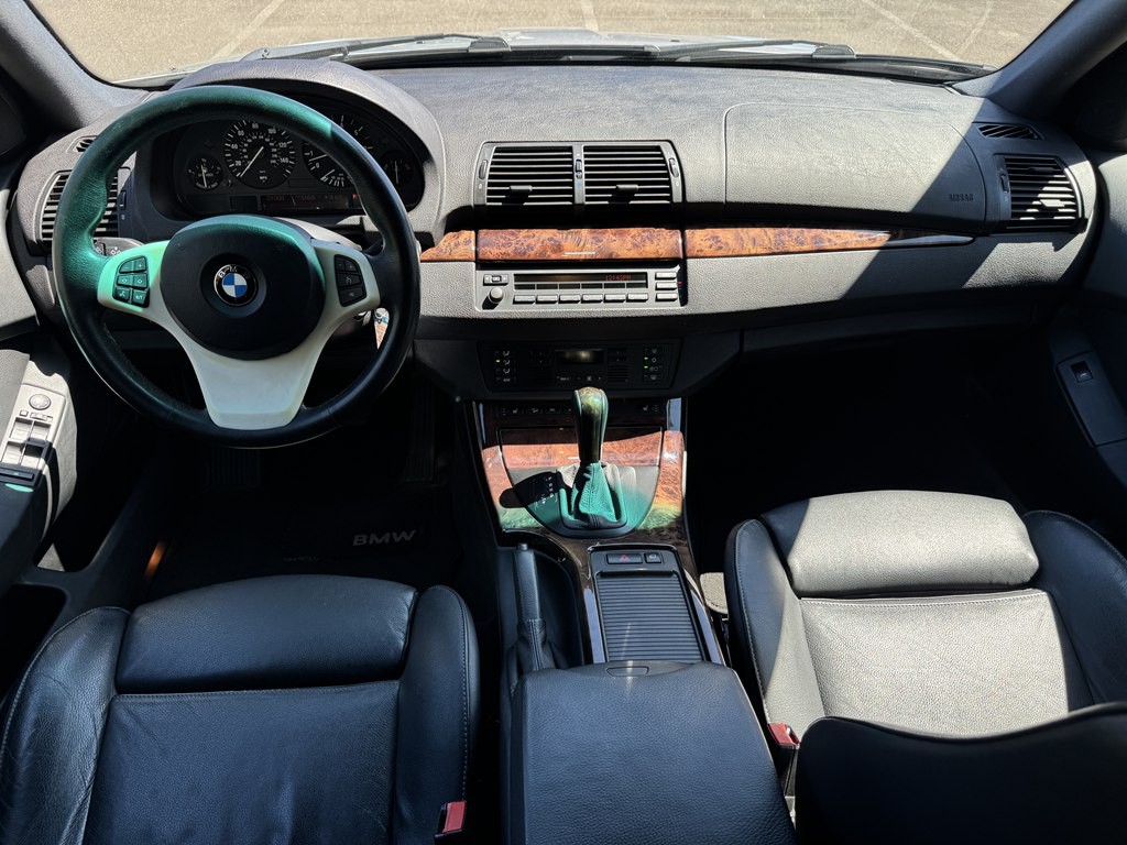 2004 BMW X5 Image 15