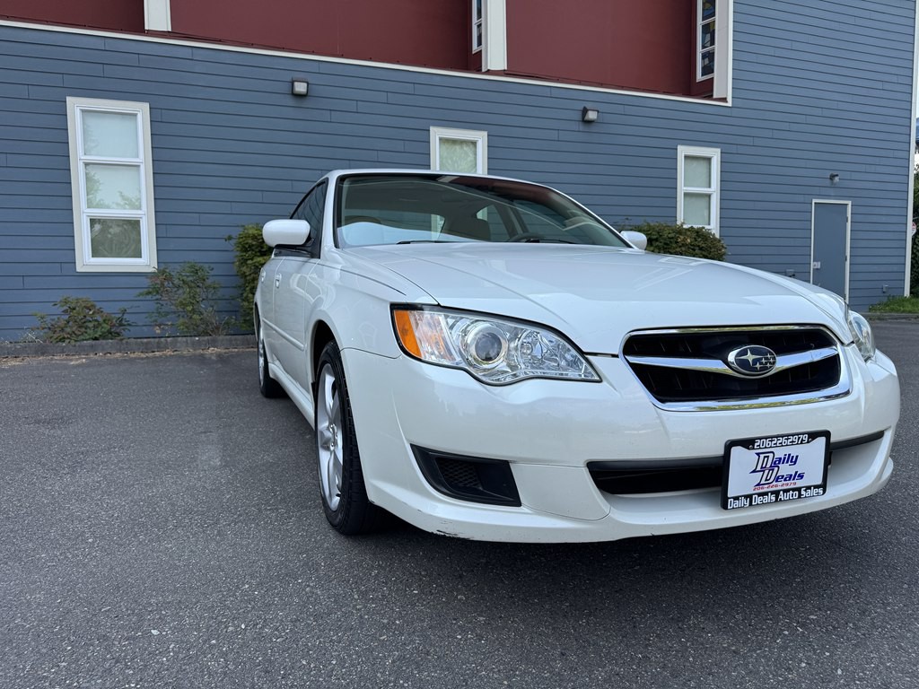 2009 Subaru Legacy Image 8