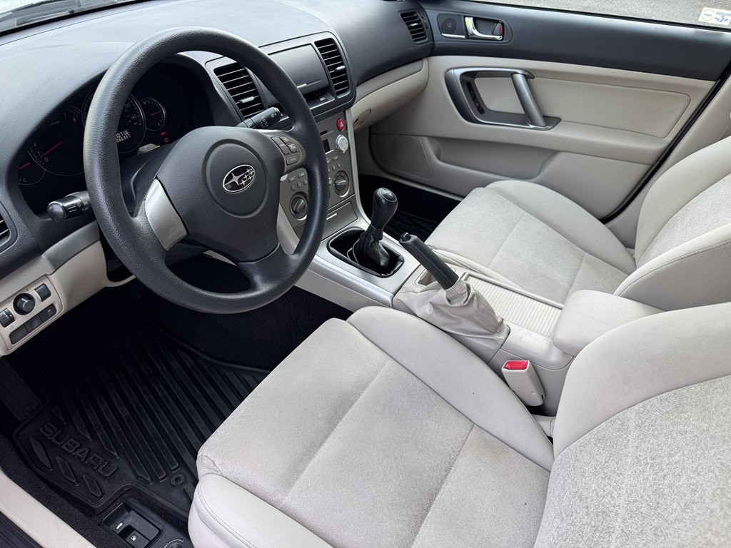 2009 Subaru Legacy Image 16