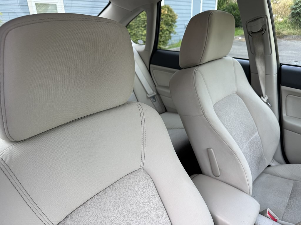 2009 Subaru Legacy Image 19