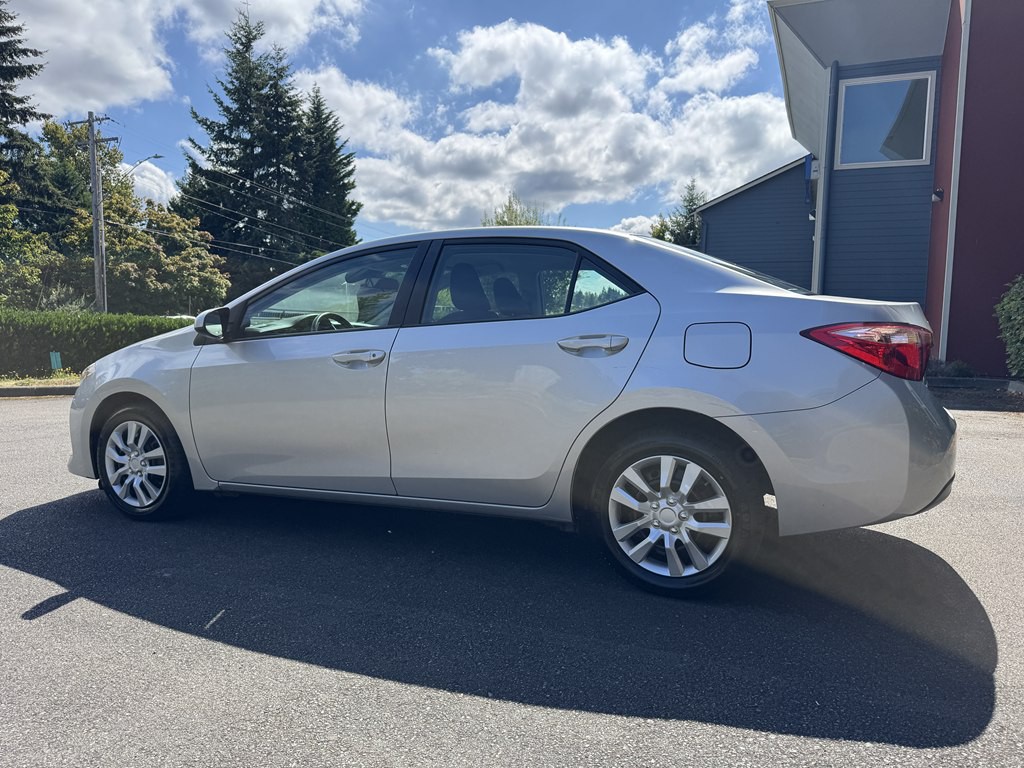 2018 Toyota Corolla Image 5