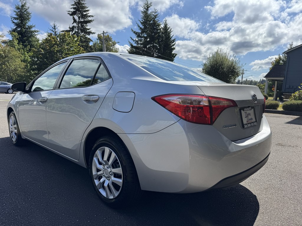 2018 Toyota Corolla Image 6
