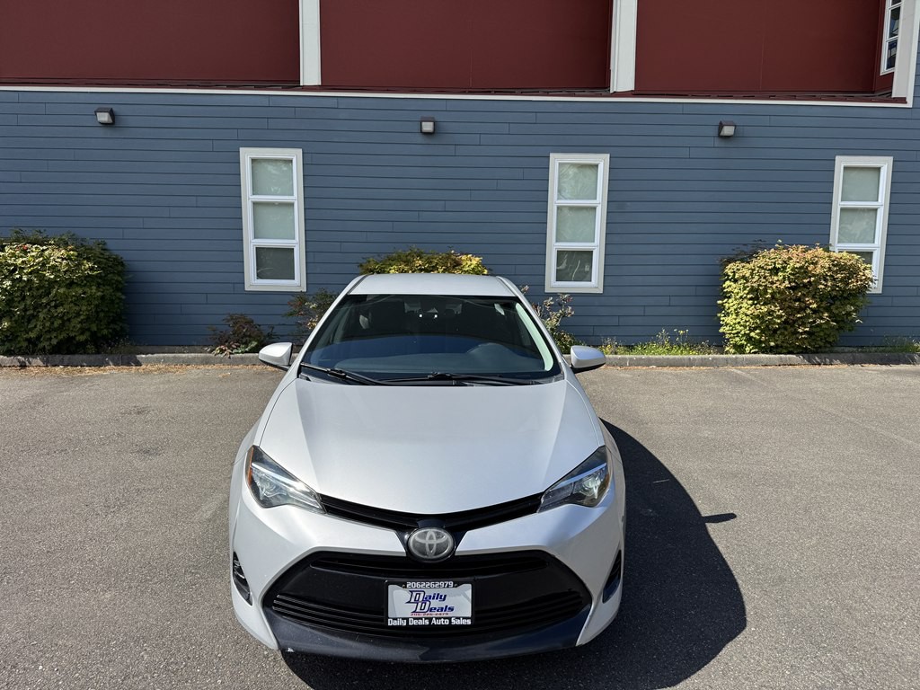 2018 Toyota Corolla Image 8
