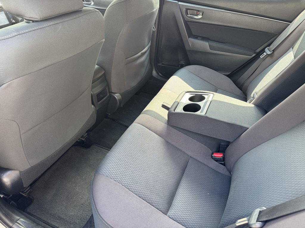 2018 Toyota Corolla Image 18