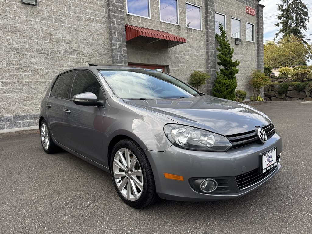 2012 Volkswagen Golf Image 7