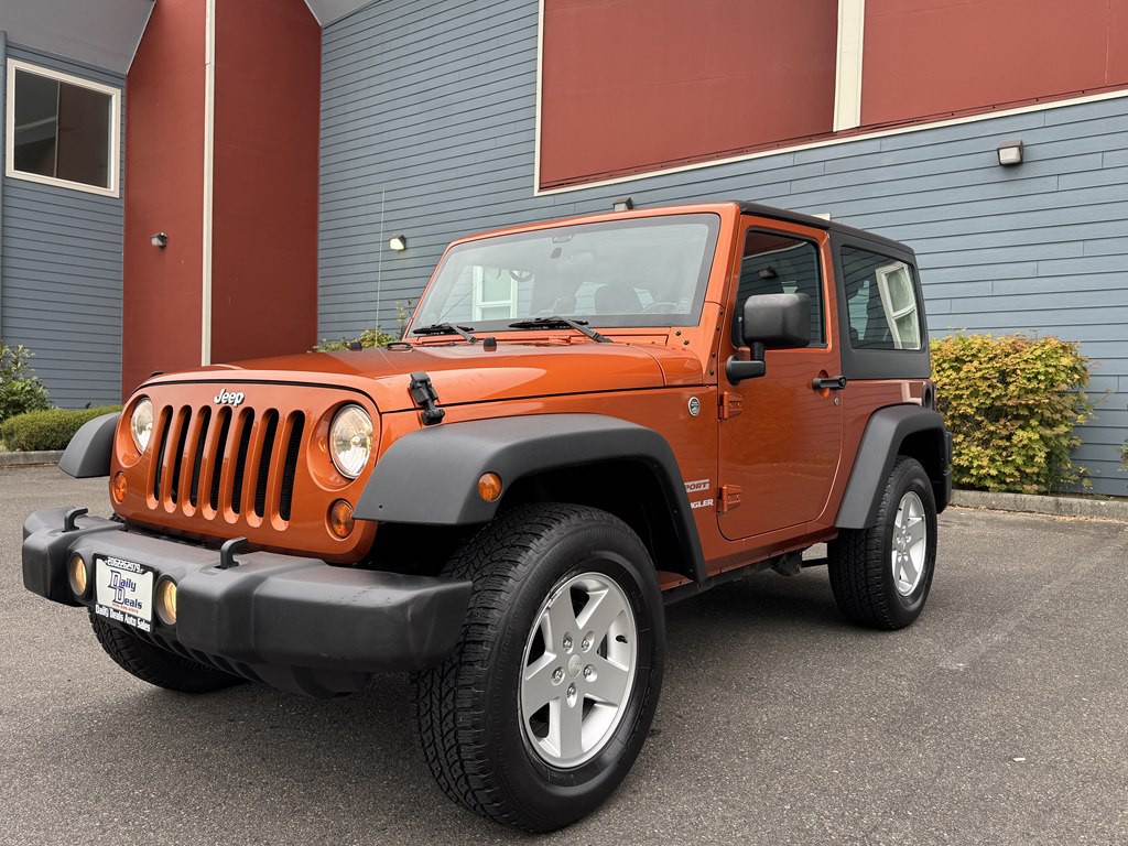 2011 Jeep Wrangler Image 4