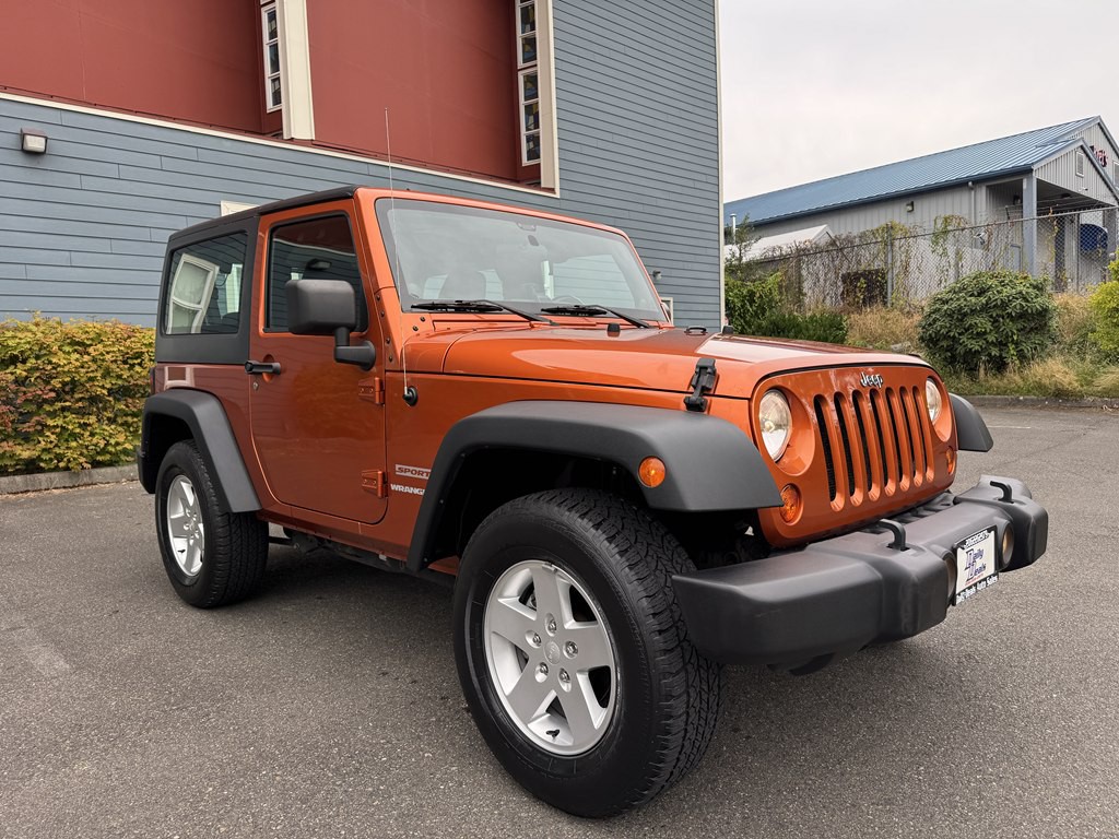 2011 Jeep Wrangler Image 7