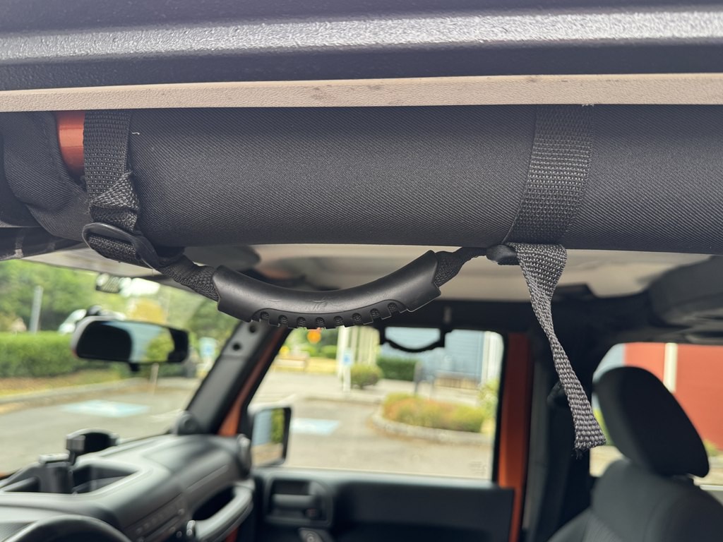2011 Jeep Wrangler Image 23