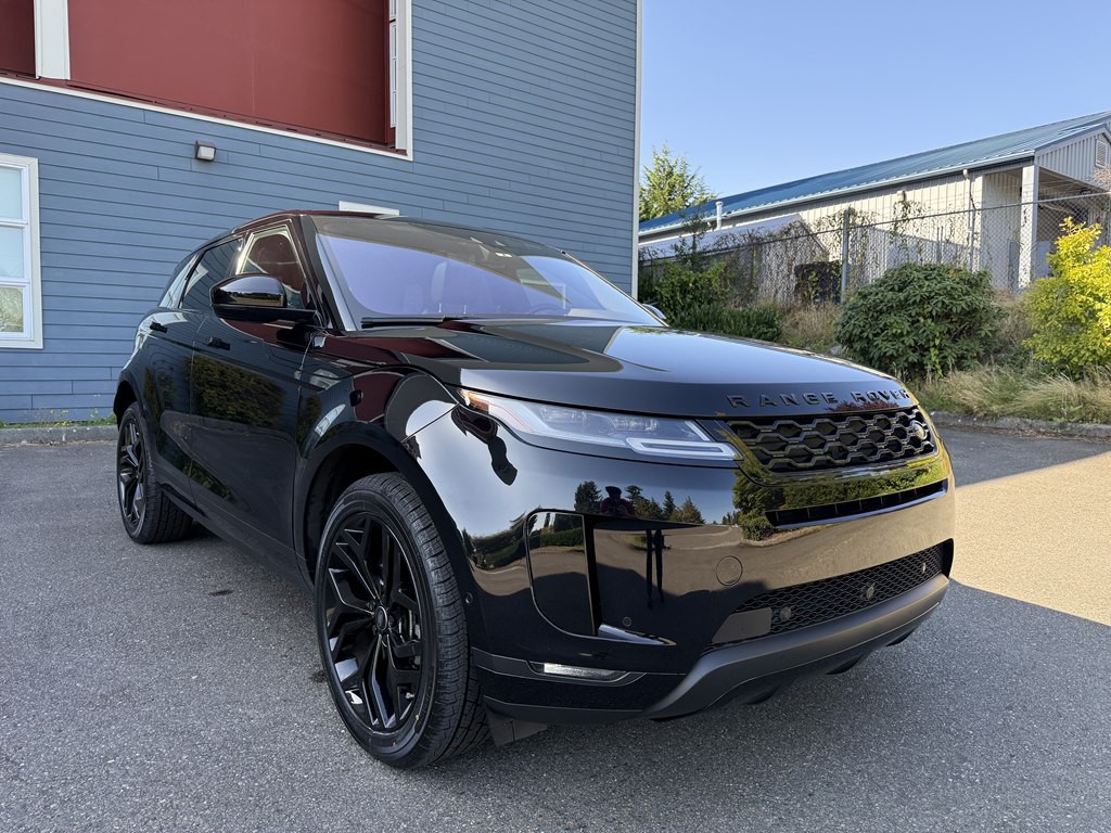 2020 Land Rover Range Rover Image 2