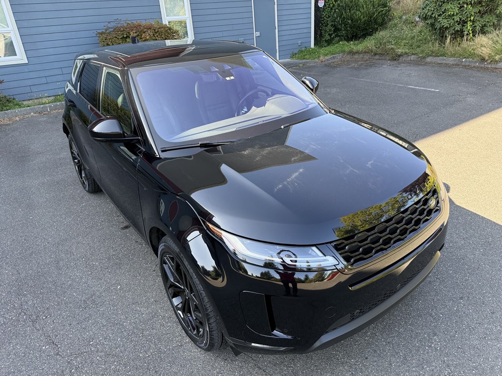 2020 Land Rover Range Rover Image 3