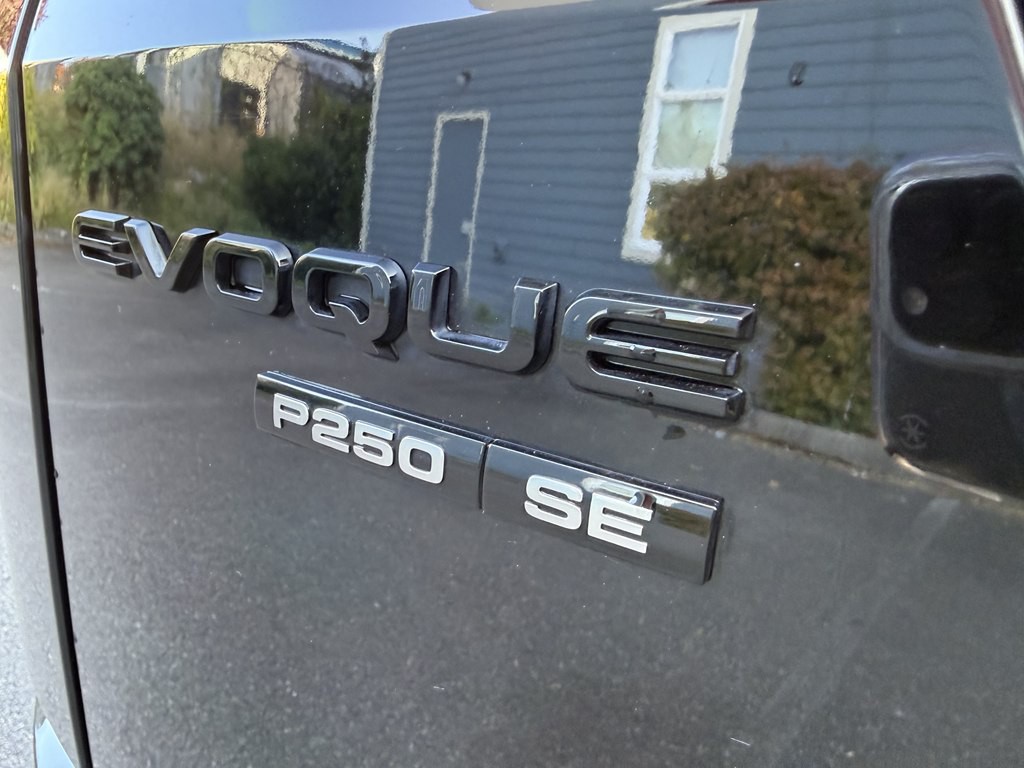 2020 Land Rover Range Rover Image 12