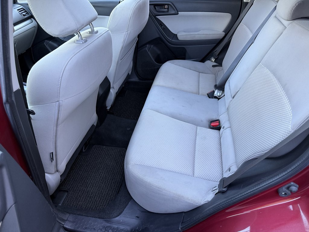 2014 Subaru Forester Image 19