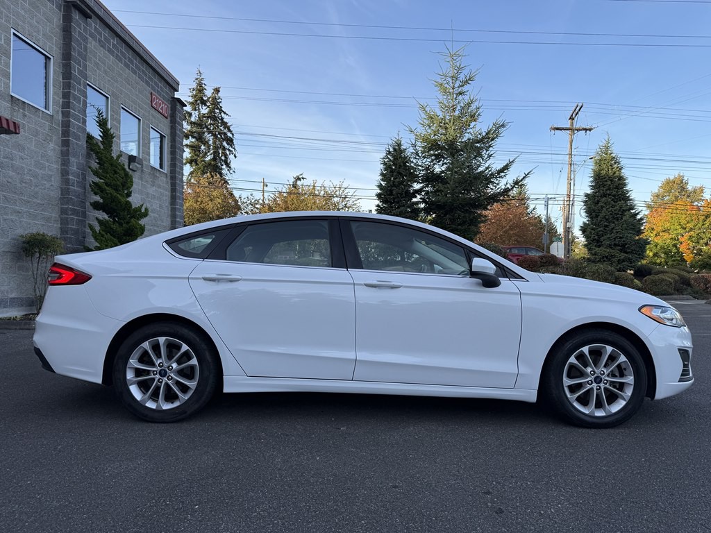 2020 Ford Fusion Image 4