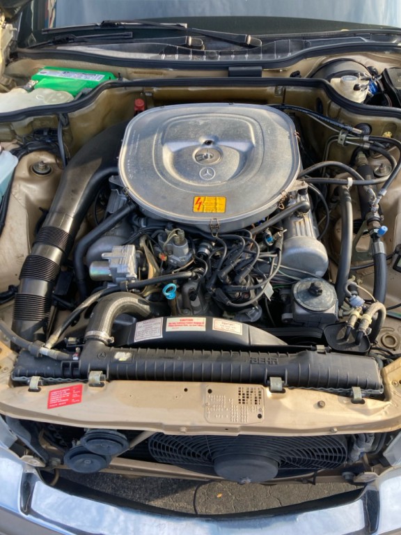 1984 Mercedes-Benz 380-Class Image 15