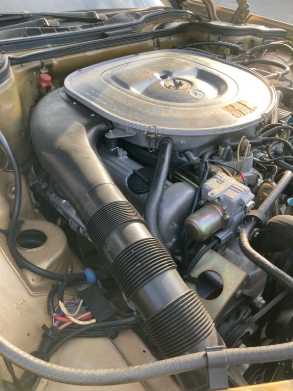 1984 Mercedes-Benz 380-Class Image 17