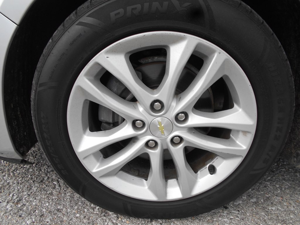 2018 Chevrolet Malibu Image 7