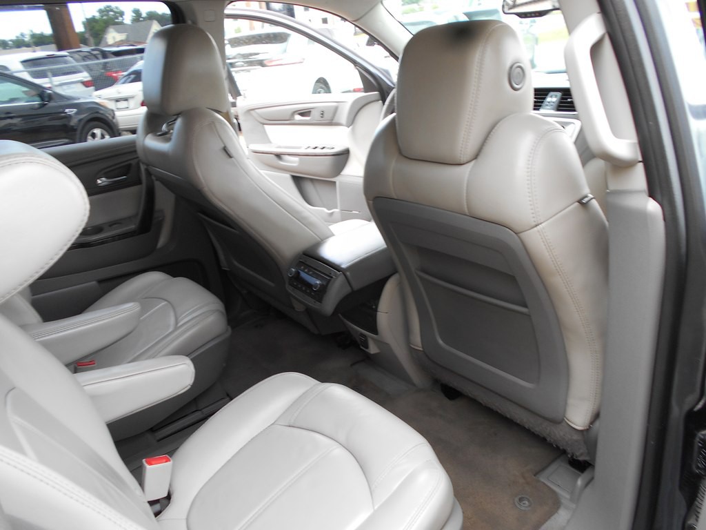 2014 GMC Acadia Image 23