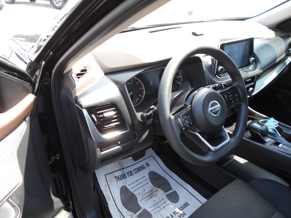 2021 Nissan Rogue Image 22