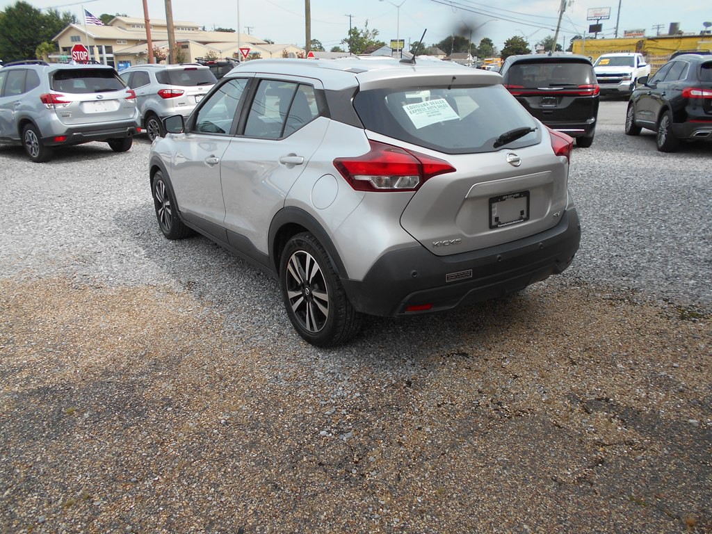 2020 Nissan Kicks Image 3