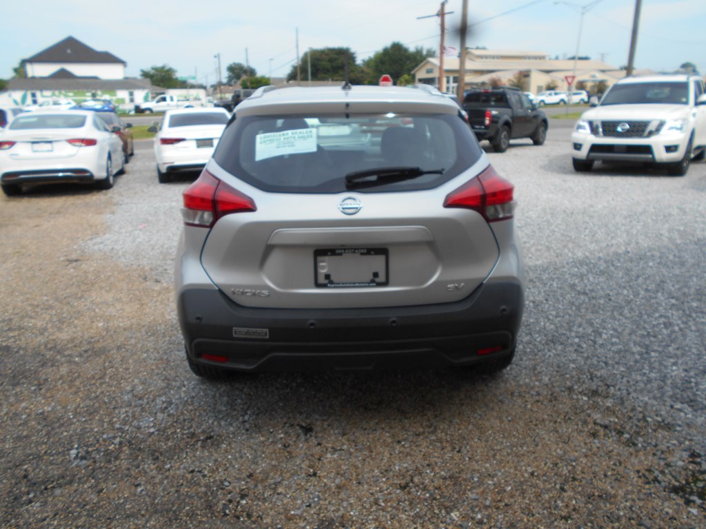 2020 Nissan Kicks Image 4
