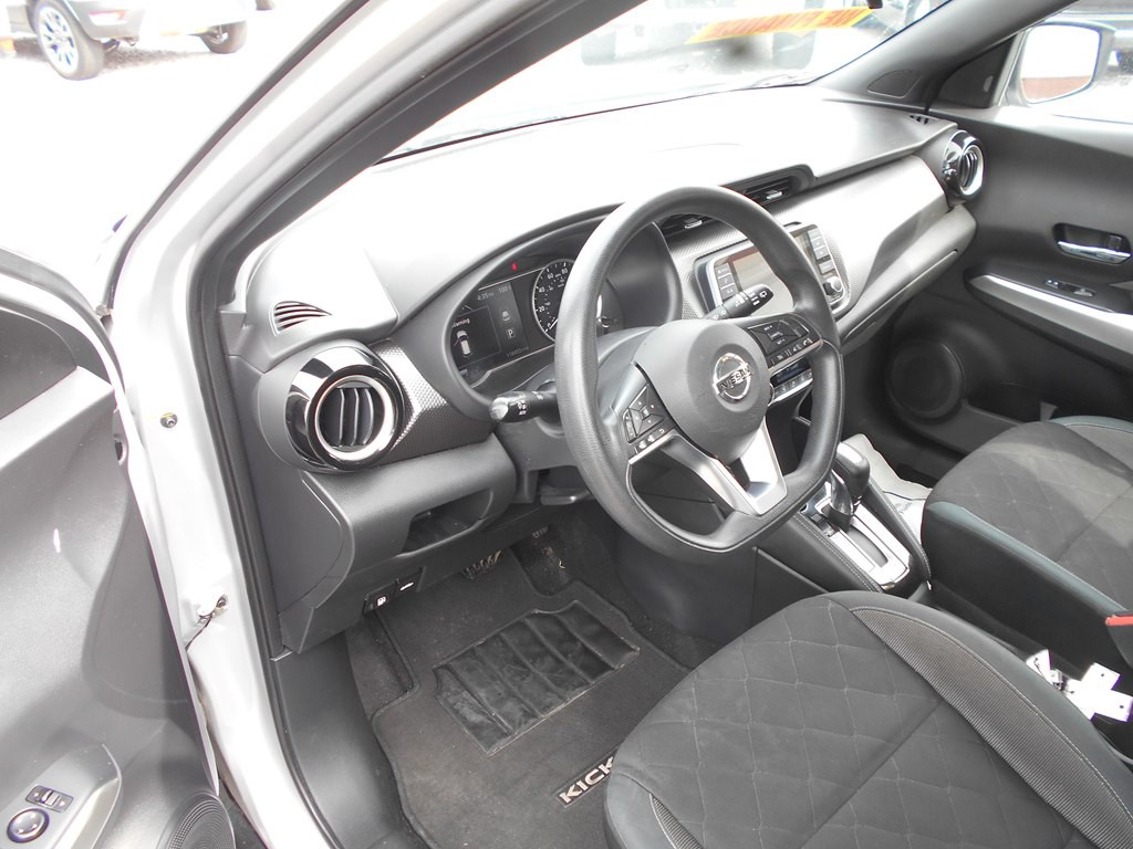 2020 Nissan Kicks Image 15