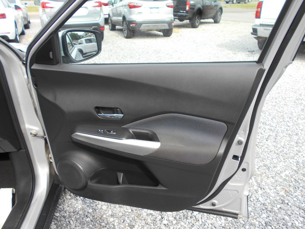 2020 Nissan Kicks Image 23